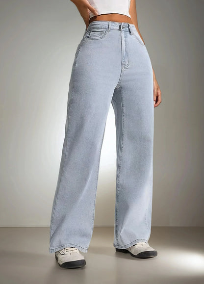 Jean femme large bleu clair tendance 974 Réunion, coupe taille haute moderne